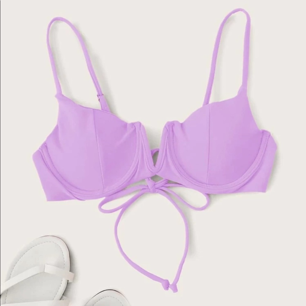 Super cute bikini top